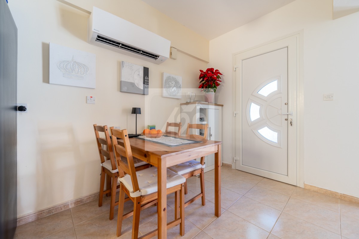 Продроми, Полис Квартира на втором этаже На продажу | 3108