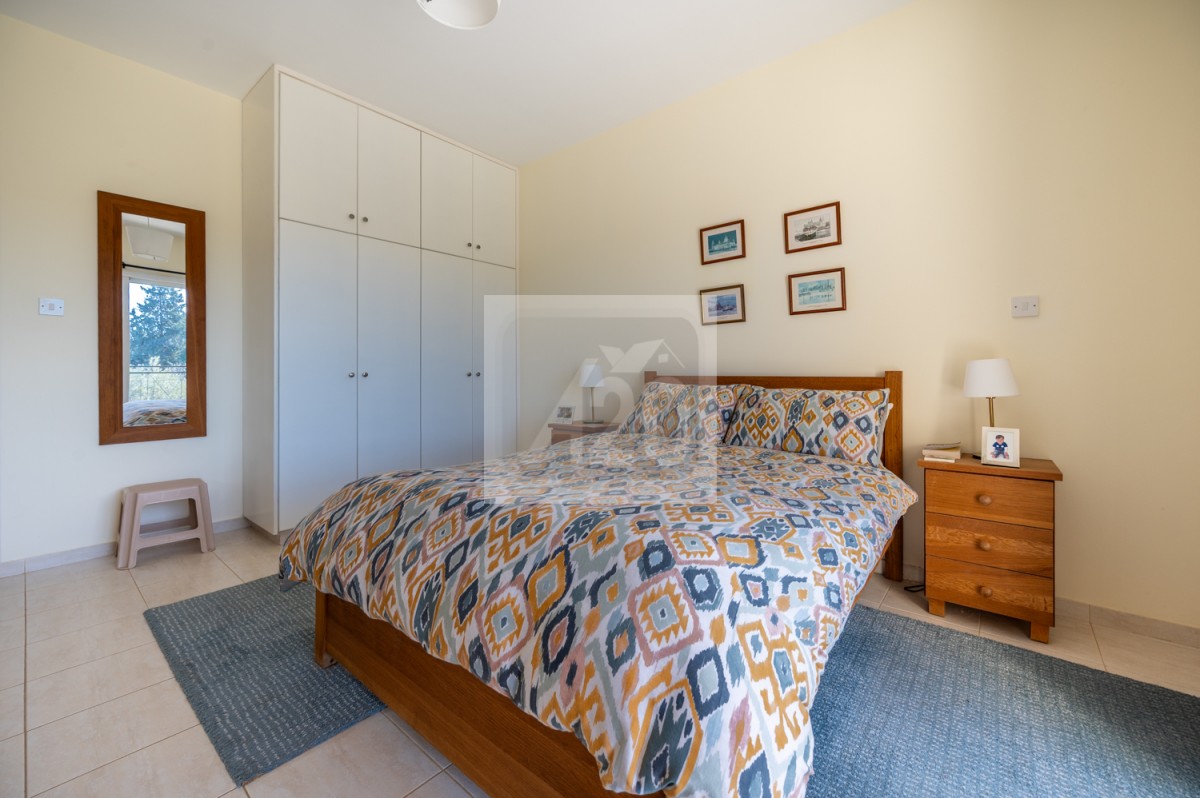 Полис, Полис Городской дом На продажу | 3110