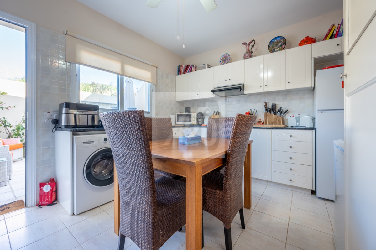 Полис, Полис Городской дом На продажу | 3110